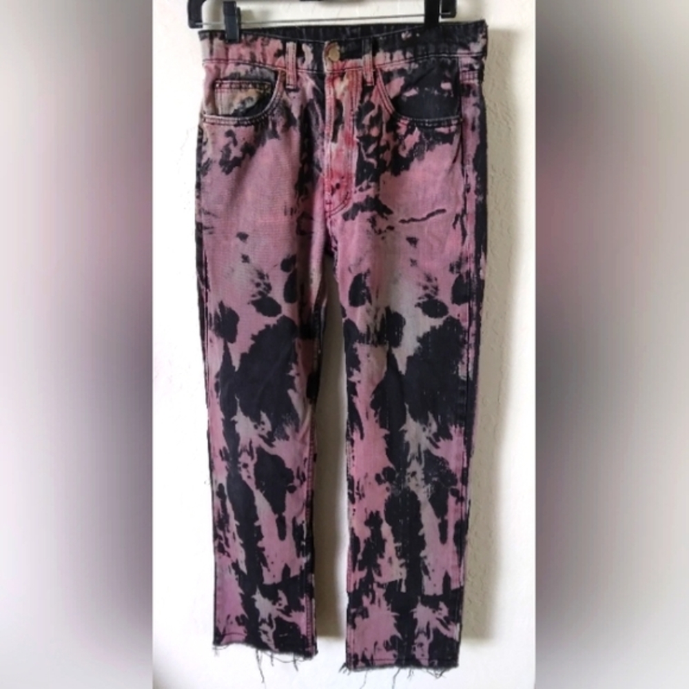 MNML -MENS ACID WASH JEANS SIZE 29
